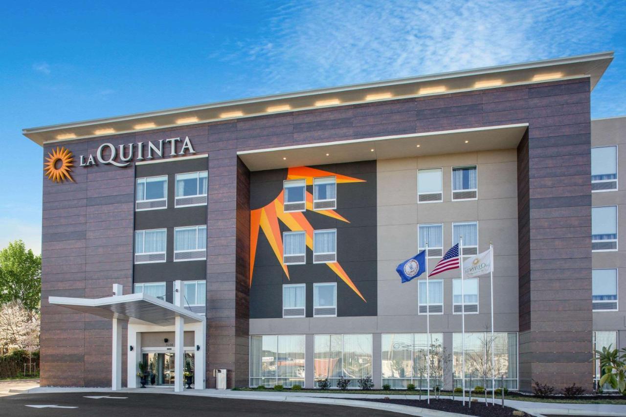 La Quinta Inn & Suites By Wyndham Manassas, Va- Dulles Airport Экстерьер фото